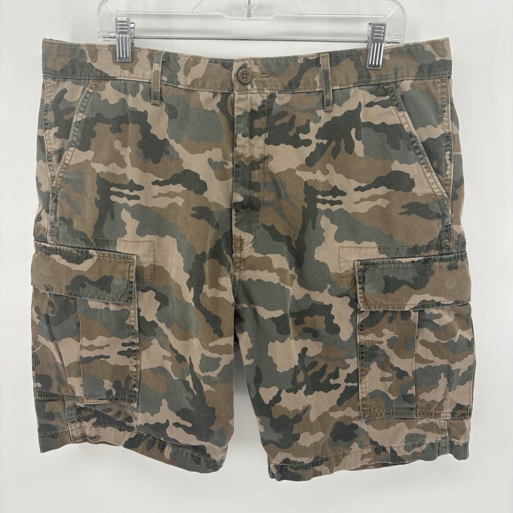Levis Carrier Cargo Shorts Mens 36 Woodland Camo Cotton Utility Hiking Outdoor